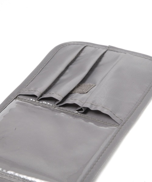 LAKOLE（ラコレ）の「スタンドブラシコスメケース / 242475（ポーチ・レディース・グレー・FREE）」の8枚目の写真