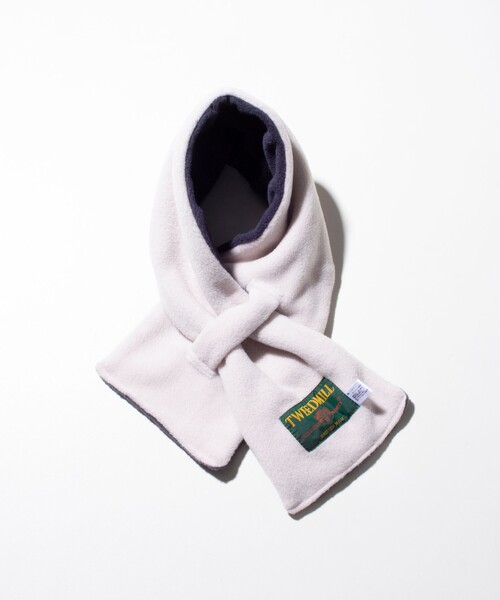 TWEED MILL（ツイードミル）の「【TWEED MILL/ツイードミル】GLOSTER別注 差し込みFLEECE SCARF マフラー（マフラー・メンズ・ブラック/グレー/オフホワイト/イエロー/ブルー/ブルー系その他・FREE）」の2枚目の写真