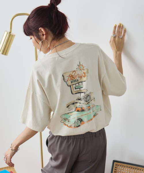 Auntie Rosa Holiday(アンティローザホリデー)の「ヴィンテージライクCARプリントTEE(Tシャツ/カットソー・レディース・イエロー/チャコールグレー/ナチュラル・FREE)」の3枚目の写真