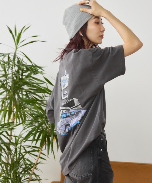 Auntie Rosa Holiday(アンティローザホリデー)の「ヴィンテージライクCARプリントTEE(Tシャツ/カットソー・レディース・イエロー/チャコールグレー/ナチュラル・FREE)」の5枚目の写真