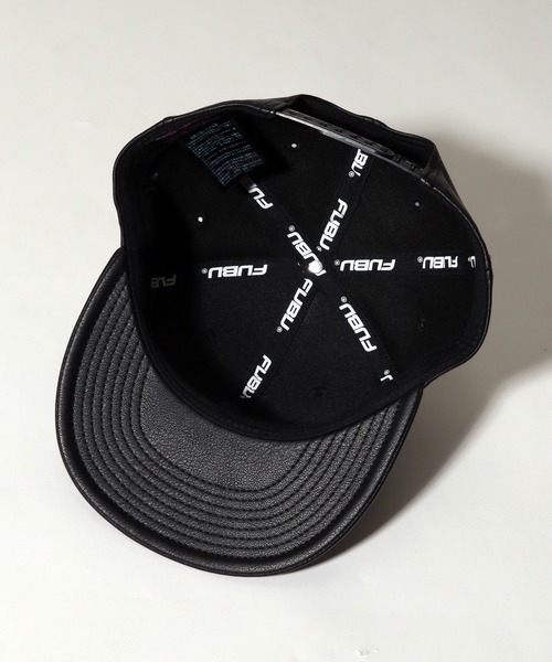 セール】【FUBU/フブ】Faux Leather Cap/刺繍ロゴ スナップ