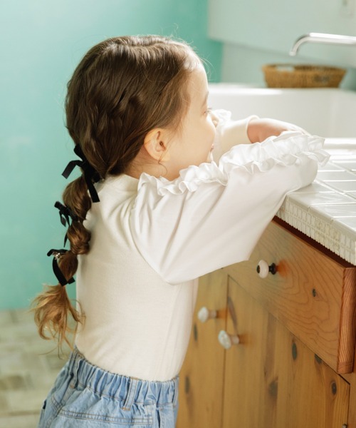 BRANSHES(ブランシェス)の「袖フリル長袖Tシャツ(Tシャツ/カットソー・キッズ・アイボリー/ブラック・100/90/120/110/140/130/150)」の16枚目の写真