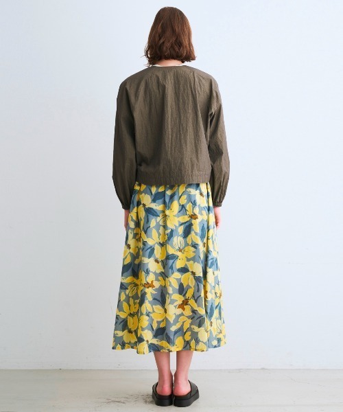 three dots(スリードッツ)の「サン ドライドクロス ジャケット(ブルゾン・レディース・ブラック/ダークカーキ/ベージュ/ネイビー・SMALL)」の17枚目の写真