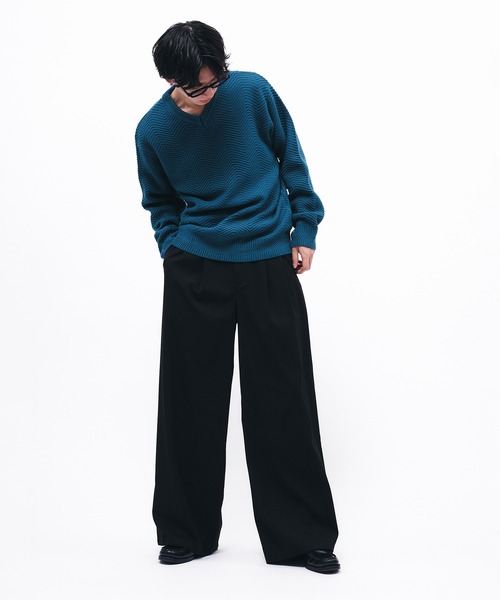 Adoon plain（アドーンプレーン）の「HERRINGBONE V NECK KNIT / へリンボーンVネックニット（ニット/セーター・メンズ・アイボリー/ブラック/ブルー・MEDIUM/LARGE）」の11枚目の写真