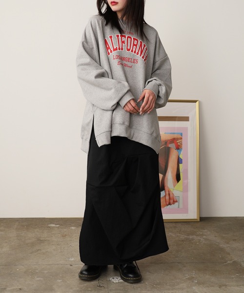 ROOPTOKYO（ループトウキョウ）の「Side slit Arch logo print sweatshirt / サイドスリット アーチロゴプリント スウェット オーバーサイズ（スウェット・レディース・レッド/グレー/ライトグレー・FREE）」の22枚目の写真