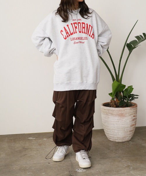 ROOPTOKYO（ループトウキョウ）の「Side slit Arch logo print sweatshirt / サイドスリット アーチロゴプリント スウェット オーバーサイズ（スウェット・レディース・レッド/グレー/ライトグレー・FREE）」の17枚目の写真