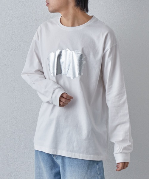 COLONY 2139(コロニートゥーワンスリーナイン)の「箔プリントロングスリーブT(Tシャツ/カットソー・メンズ・ブラック/ホワイト・MEDIUM/LARGE)」の7枚目の写真