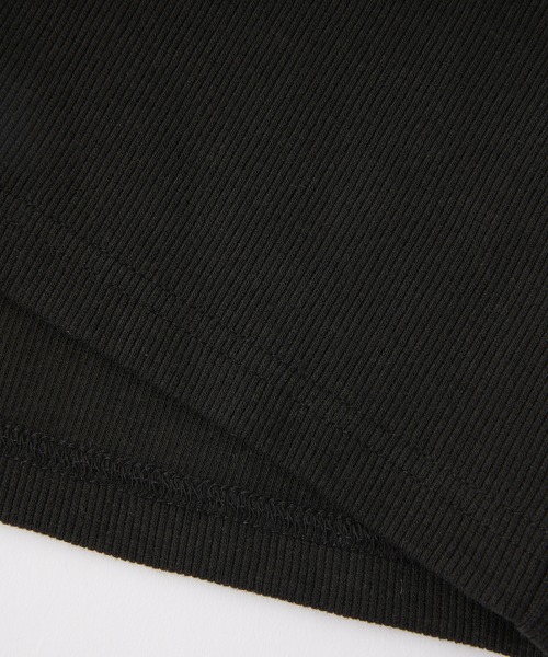 X-girl（エックスガール）の「OUTLINE OVAL LOGO S/S TOP（Tシャツ/カットソー・レディース・ホワイト/ブラック/ブラウン/マルチ・S/M）」の8枚目の写真