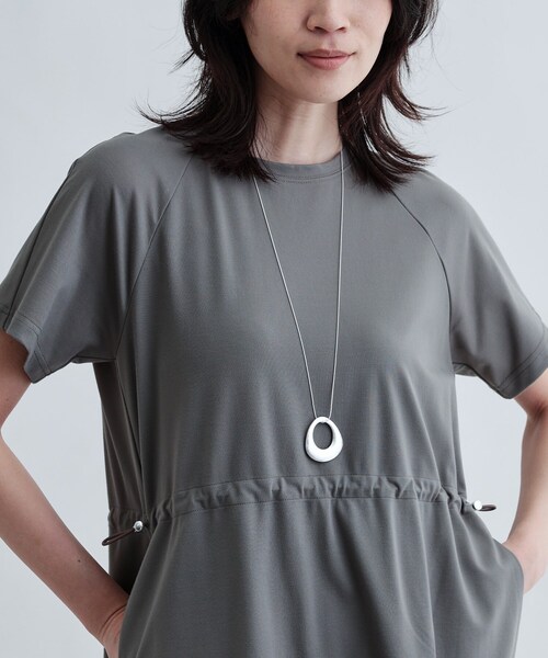 GALLEST（ギャレスト）の「マットワントップネックレス（ネックレス・レディース・シルバー/ゴールド・00）」の4枚目の写真