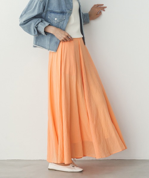 hunch（ハンチ）の「シアー マキシフレアスカート（スカート・レディース・アイボリー/ライトブルー/オレンジ/イエロー・FREE）」の6枚目の写真