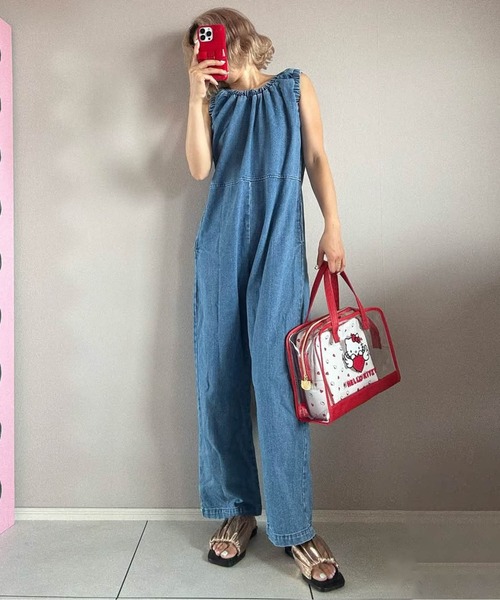 Fabby fabby(ファビィーファビィー)の「シャーリングスクエアーフラットサンダル(サンダル・レディース・ブラック/ゴールド/シルバー・LARGE/MEDIUM/SMALL)」の7枚目の写真