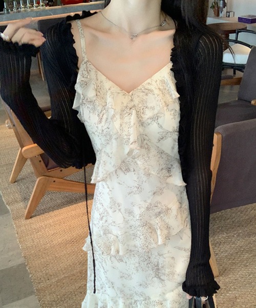 sevens(セブンズ)の「【sevens】CD Vネックレースアップカーディガン(カーディガン/ボレロ・レディース・ブラック/サックスブルー/ホワイト・FREE)」の4枚目の写真