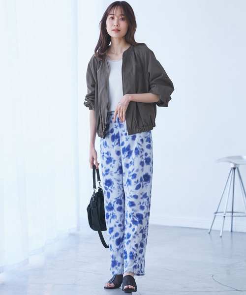 ROPE' PICNIC(ロペピクニック)の「【撥水加工・花粉ガード】リサイクルナイロンブルゾン(ブルゾン・レディース・チャコールグレー/ベージュ/ホワイト系その他・38)」の4枚目の写真