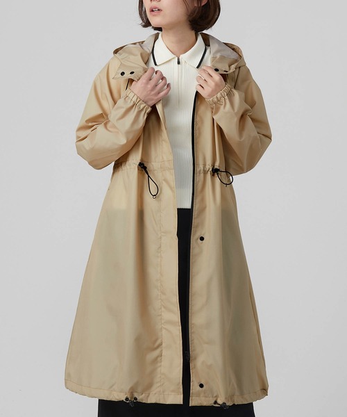 Wpc.（ダブリュピーシー）の「ワールドパーティー W.P.C  R1101 LONG MODS レインコート（レインコート/ポンチョ・レディース・ネイビー/グリーン系その他/ベージュ・FREE）」の2枚目の写真