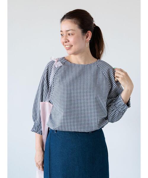 Lugnoncure（ルノンキュール）の「無地/柄アソート袖口シャーリングブラウス（シャツ/ブラウス・レディース・キナリ/イエロー/ネイビー/オフホワイト/ブラック・F）」の15枚目の写真