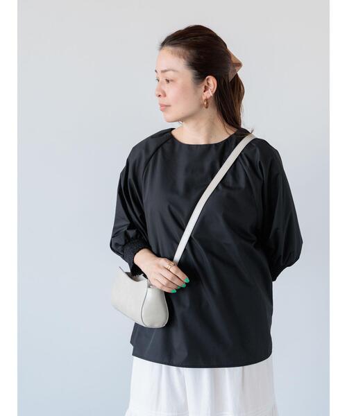 Lugnoncure（ルノンキュール）の「無地/柄アソート袖口シャーリングブラウス（シャツ/ブラウス・レディース・キナリ/イエロー/ネイビー/オフホワイト/ブラック・F）」の18枚目の写真