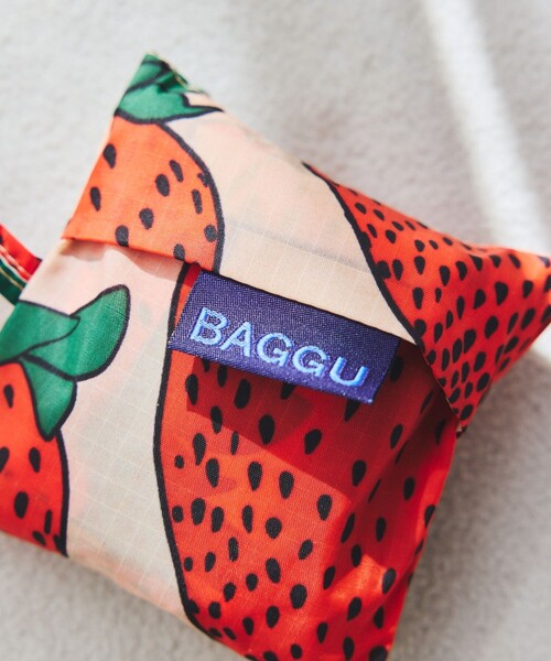 【新品未使用】BAGGU ミニバッグ 3点セット ハッピーミックス PUレザー キューブバッグ ショルダー付き 2way 無地 クリスマス