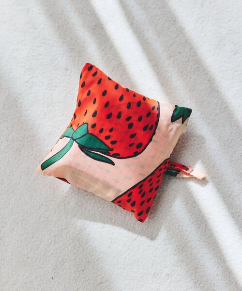 BAGGU（バグー）の「BAGGU/バグゥ BABY BAGGU ベイビーバグゥ（ショルダーバッグ・メンズ・ラベンダー/ピンク・ONE SIZE）」の15枚目の写真