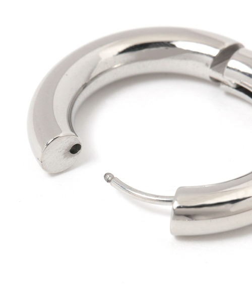 LOWRYS FARM（ローリーズファーム）の「ステンレスフープピアス 326071（ピアス（両耳用）・レディース・キャメル/ベージュ/グレー/グレー系その他・FREE）」の5枚目の写真