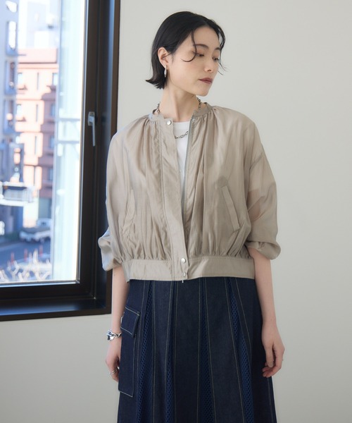 Paradise Picnic(パラダイスピクニック)の「シアーギャザーブルゾン(ブルゾン・レディース・グレイッシュベージュ/チャコールグレー・FREE)」の15枚目の写真