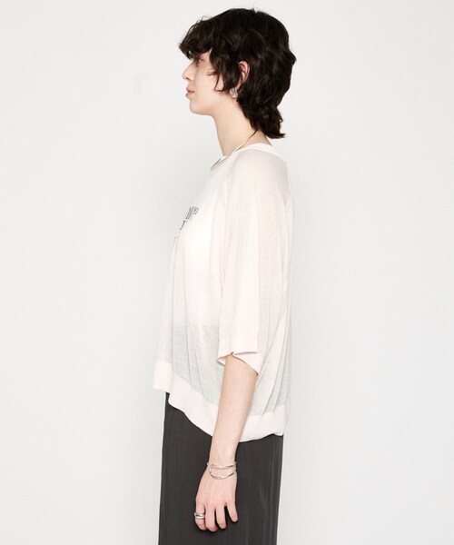 cloenc（クロエンス）の「【手洗い可】シアーロゴニットプルオーバー（ニット/セーター・レディース・ブラック/ピンク/ホワイト・02）」の10枚目の写真