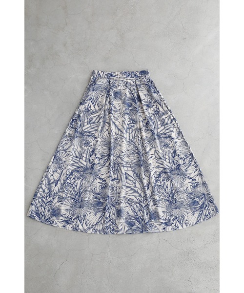 cawaii（カワイイ）の「ボタニカル柄とろみ艶ロングスカート（スカート・レディース・ブルー・FREE）」の12枚目の写真