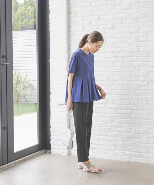 GLOBAL WORK（グローバルワーク）の「快適ペプラムプルオーバー半袖/289382（Tシャツ/カットソー・レディース・チャコールグレー/ブラック/アイボリー/ブルー系その他5・MEDIUM/LARGE）」の7枚目の写真