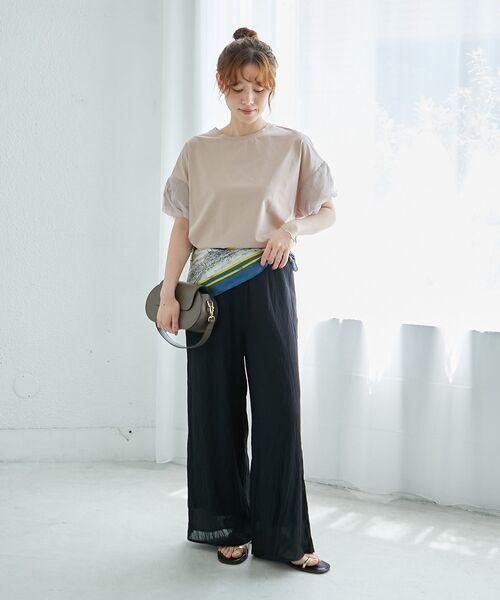 le.coeur blanc（ルクールブラン）の「《手洗い可能》チュールねじりスリーブフレンチプルオーバー（Tシャツ/カットソー・レディース・ブラック/グレイッシュベージュ/オフホワイト/ベージュ・38）」の20枚目の写真