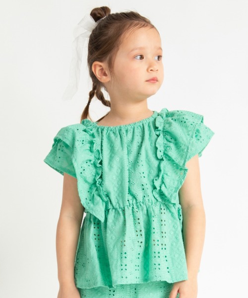BRANSHES（ブランシェス）の「【プチレディ/ベビーとおそろい】スカラップ刺繍ブラウス（シャツ/ブラウス・キッズ・ブラック/グリーン・120/140/130/90/100/150/110）」の2枚目の写真