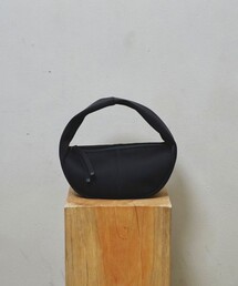 TODAYFUL（トゥデイフル）の「レザースクエアバッグ