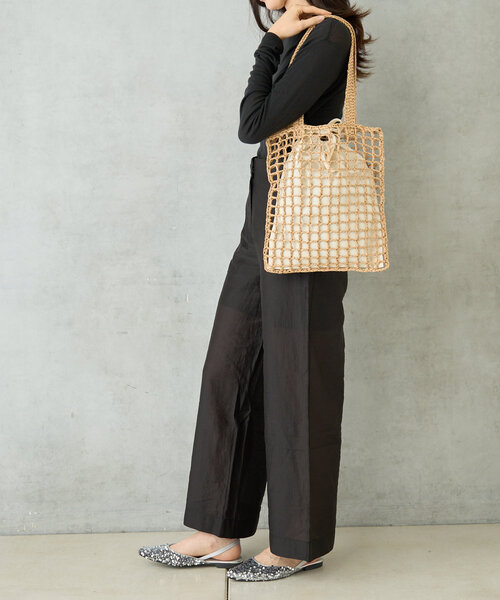 BIRTHDAY BAR（バースデイバー）の「ペーパー手編みメッシュフラットバッグ（トートバッグ・レディース・ベージュ/グレー/パープル/ネイビー・0）」の7枚目の写真