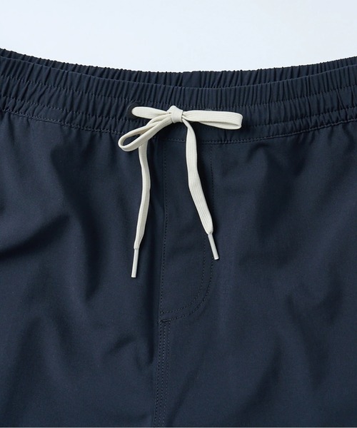 Quiksilver（クイックシルバー）の「SOLID VOLLEY 19NB/クイックシルバー水陸両用ウエストゴムサーフトランクス・ボードショーツ・バギーショーツ(水着)（水着・メンズ・ブルー/イエロー/グリーン/ブラック・MEDIUM/XX-LARGE/X-LARGE/LARGE/SMALL）」の11枚目の写真