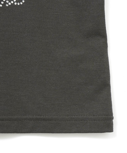 X-girl（エックスガール）の「RHINESTONE NUMBERING BABY TEE（Tシャツ/カットソー・レディース・ホワイト/チャコール/ピンク・M/S）」の4枚目の写真