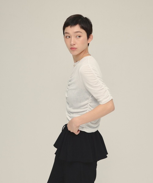 eL（エル）の「【eL】Sheer Shirring Tee/459689（Tシャツ/カットソー・レディース・ブラック/オフホワイト/グレー・FREE）」の17枚目の写真