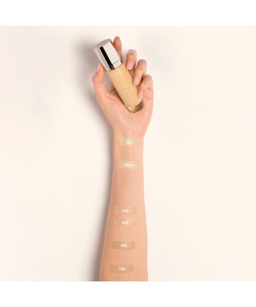 CLARINS（クラランス）の「ベースメイク フィックス キット（ファンデーション・レディース・103/106/105・FREE）」の6枚目の写真