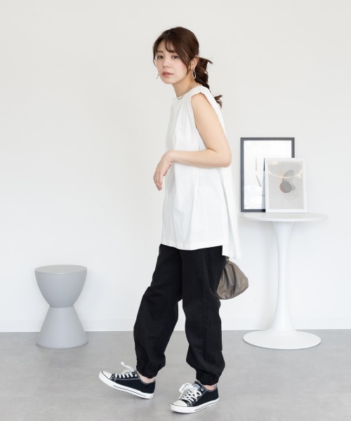 RCD(アールシーディー)の「ゆったりジョガーパンツ(チノパンツ・レディース・ベージュ/ライトカーキ/ブラック・M/L/LL/3L/4L)」の20枚目の写真