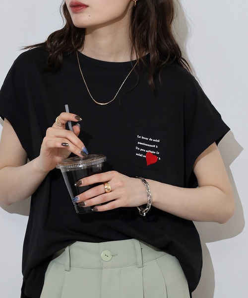 セール】EGLANTINE ハート刺繍ポケット フレンチスリーブ