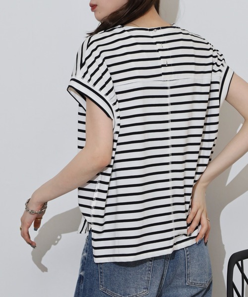 EGLANTINE(エグランティーヌ)の「EGLANTINE ハート刺繍ポケット フレンチスリーブカットソー(Tシャツ/カットソー・レディース・ネイビー×ホワイト/ホワイト×ブラック/ブラック/オフホワイト・40)」の12枚目の写真