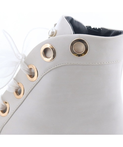 byあしながおじさん（バイアシナガオジサン）の「軽量｜厚底チュールリボンブーツ　8710621（ブーツ・レディース・ブラック/オフホワイト・S/M/L/LL）」の19枚目の写真