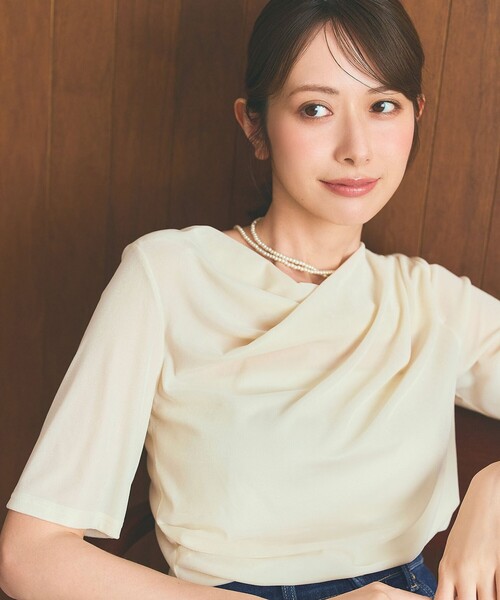 ANY SIS(エニィスィス)の「【洗える】シアーベロアドレープ Tシャツ(Tシャツ/カットソー・レディース・アイボリー系/ダークブラウン系・2)」の4枚目の写真