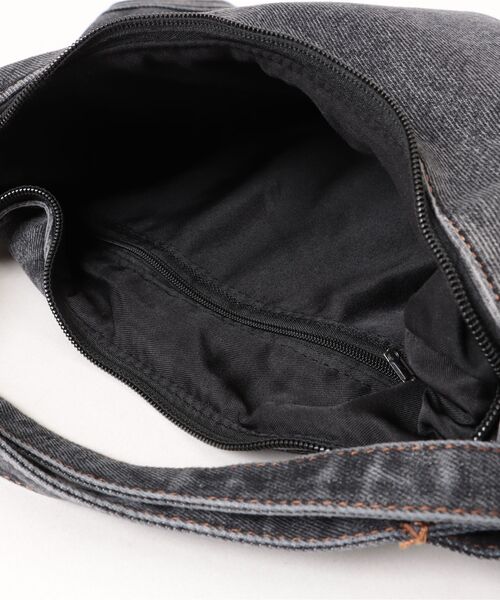 MASHIRO(マシロ)の「【MASHIRO】デニム4ライン3WAYショルダーバッグ リュック(MA/EK377)(ショルダーバッグ・レディース・ブルー/ブラック・FREE)」の11枚目の写真