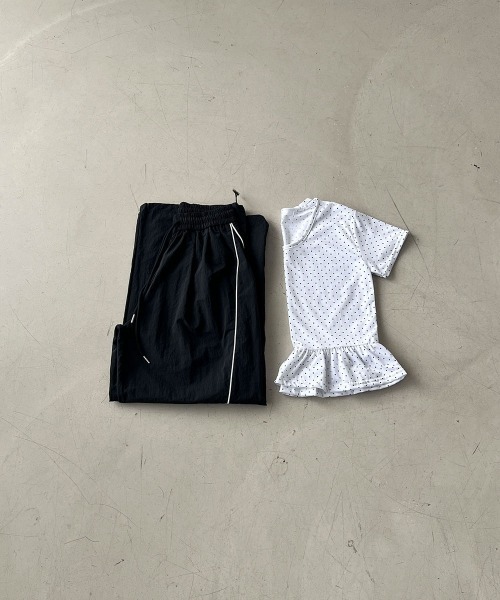 4INT.（フォイント）の「ラブリー ドット フリル 切り替え 半袖 Tシャツ（Tシャツ/カットソー・レディース・ホワイト/ブラック/グレー・FREE）」の15枚目の写真
