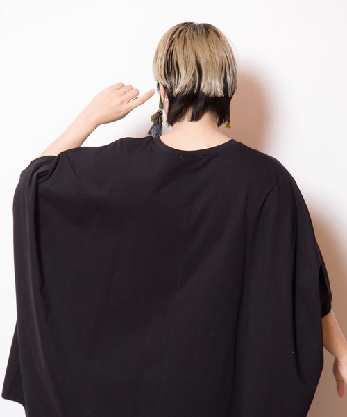 OSMOSIS(オズモーシス)の「ビッグプルオーバー(Tシャツ/カットソー・レディース・オレンジ系その他/ブラック/イエロー/ホワイト・ONE SIZE)」の22枚目の写真