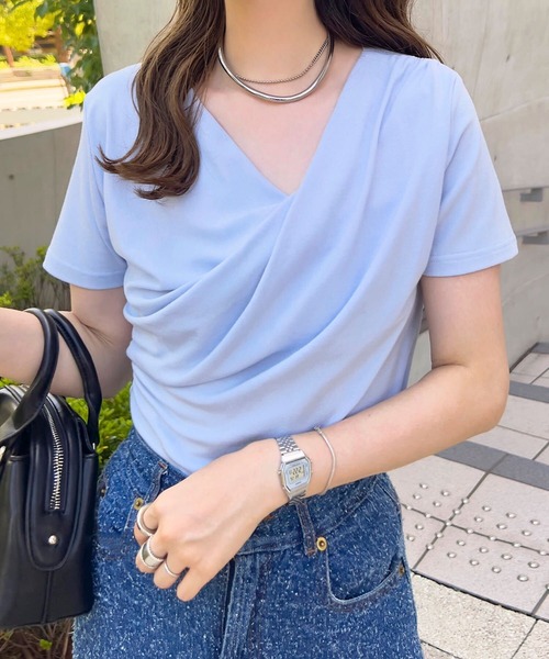 KOBE LETTUCE(コウベレタス)の「ドレープTシャツ(Tシャツ/カットソー・レディース・ピンク/ホワイト系/サックスブルー/グレイッシュベージュ/ブラック・L/M)」の1枚目の写真