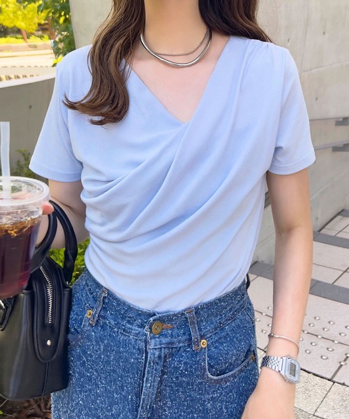 KOBE LETTUCE(コウベレタス)の「ドレープTシャツ(Tシャツ/カットソー・レディース・ピンク/ホワイト系/サックスブルー/グレイッシュベージュ/ブラック・L/M)」の14枚目の写真