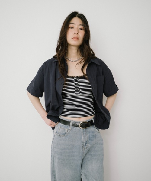 DRWCYS（ドロシーズ）の「ミニマルオーバーサイズシャツ（シャツ/ブラウス・レディース・サックスブルー/ネイビー・FREE）」の10枚目の写真