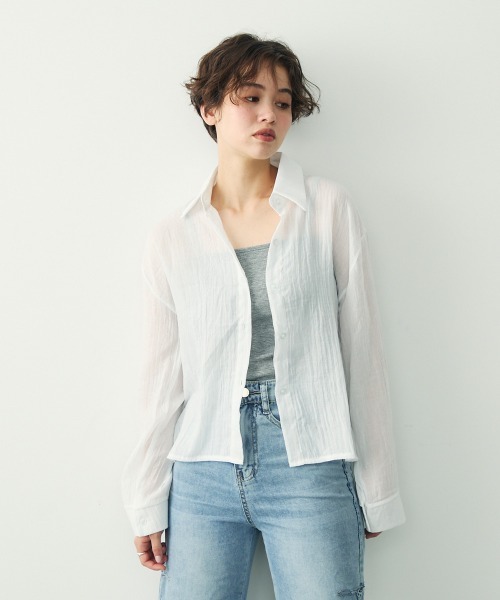 Clum(クルム)の「ライトシアーオーバーシャツ(シャツ/ブラウス・レディース・ブラック/ホワイト/チャコールグレー・FREE)」の11枚目の写真