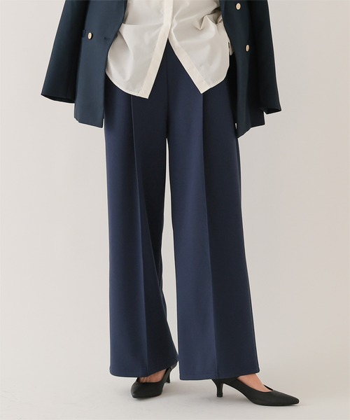 UR'S(ユアーズ)の「裏起毛センタープレスワイドパンツ(その他パンツ・レディース・キャメル/ネイビー/ブラック/アイボリー・S/M/L)」の2枚目の写真