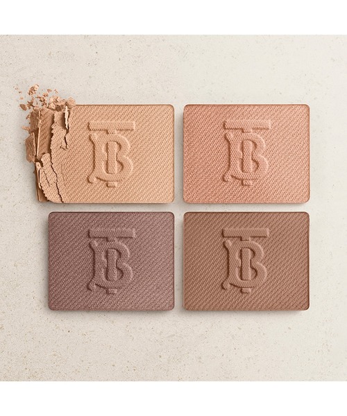 バーバリー アイ クアッド（アイシャドウ）｜Burberry Beauty