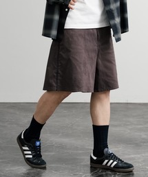 Rocky Monroe（ロッキーモンロー）の「コーデュロイサイドラインイージーワイドハーフパンツ（その他パンツ・メンズ）」